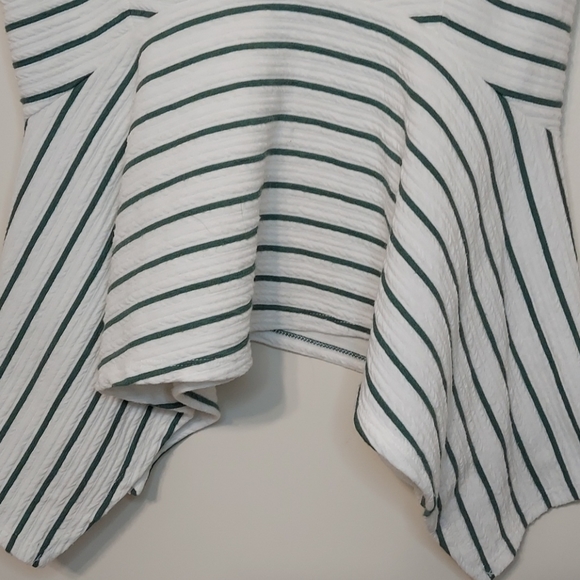 Deletta Anthro white green peplum top Small - Picture 4 of 10